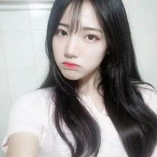 00后女生成为上市公司总裁