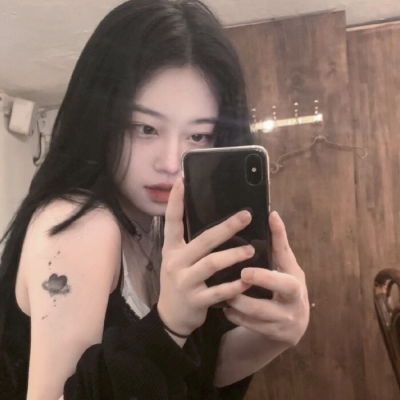 愤怒的小鸟炸僵尸
