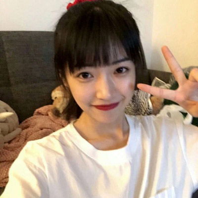 大娘包饺子