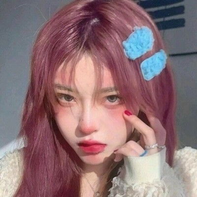 奔飞的企鹅